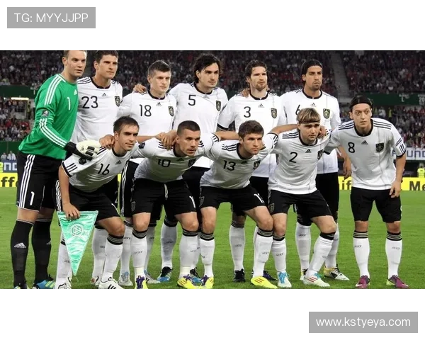 世界足球明星齐聚一堂激情对决尽显足球魅力与友谊的盛宴