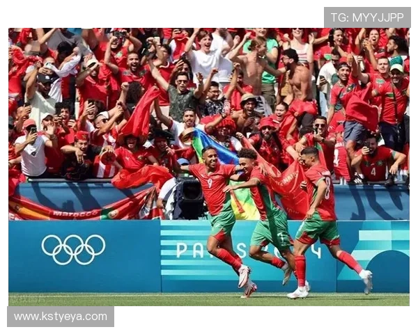 从对立到热爱黑转粉足球明星的逆袭之路与球迷情感的变化